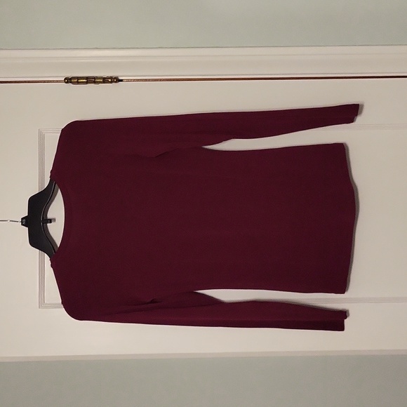 Cuddl Duds long sleeve top, maroon color - Picture 3 of 4